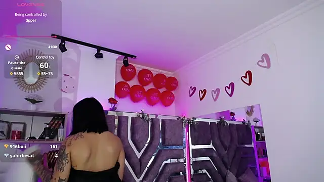 AliceWalker 11 online show from February 25, 2:47 am