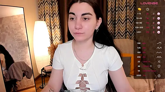 hannacheekss  online show from March 3, 2:04 am