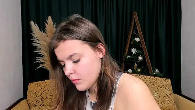 Snapshot of showmeparadise chatting on January 28, 1:59 pm showmeparadise online show from January 28, 1:59 pm