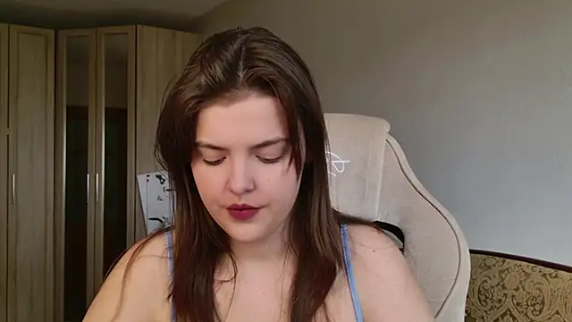 showmeparadise online show from May 31, 12:34 pm