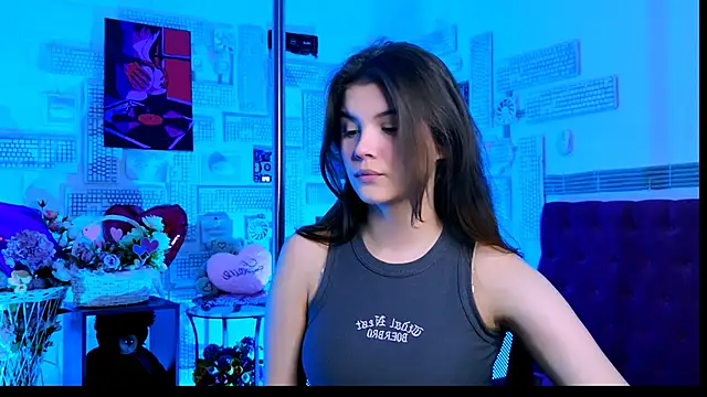 EvaThopson online show from March 6, 4:08 am