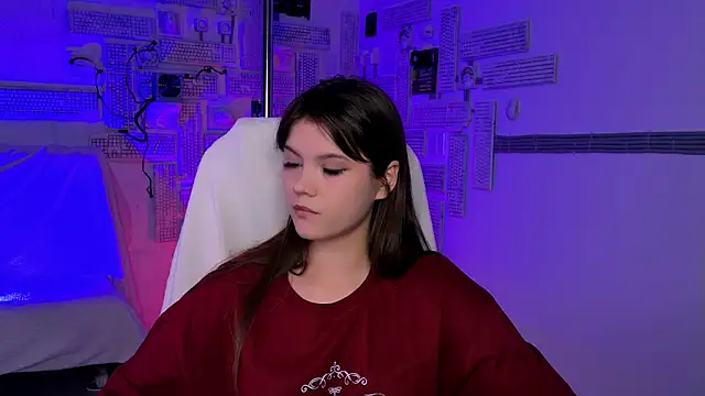 EvaThopson online show from February 15, 7:51 am