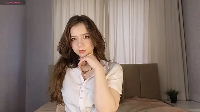 Snapshot of KellyAdderiy chatting on March 2, 4:39 am KellyAdderiy online show from March 2, 4:39 am