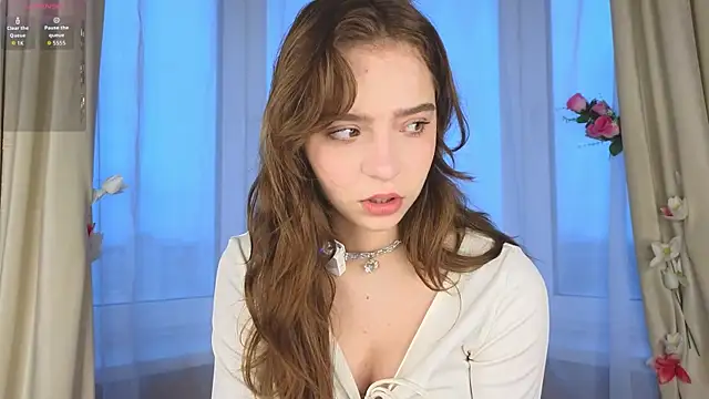 Snapshot of KellyAdderiy chatting on October 31, 3:18 am KellyAdderiy online show from October 31, 3:18 am