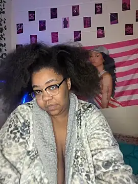 spicycee3 online show from March 10, 8:04 am
