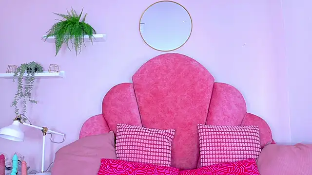 ChanelAdamss  online show from December 2, 7:53 pm