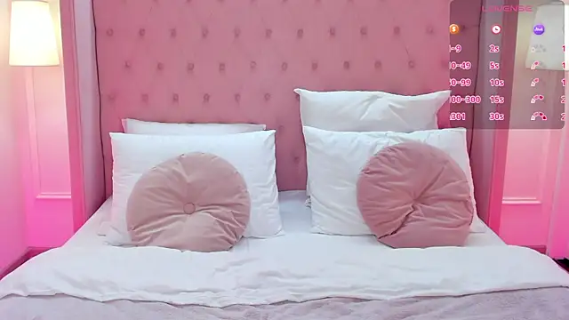 GiaCale online show from March 14, 8:17 pm