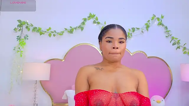 NahiaraReina online show from December 3, 1:53 pm