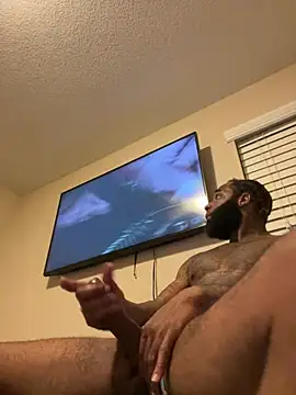 GoodGirlLover13 online show from December 16, 7:04 am