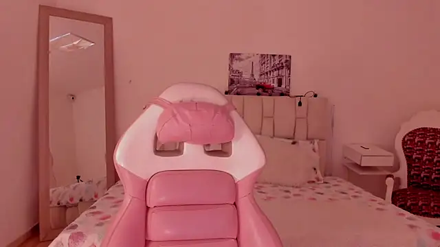 yenny garcia online show from January 13, 6:13 pm