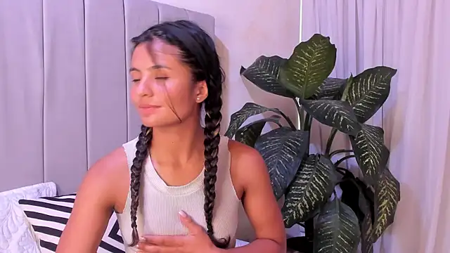 Snapshot of Mindy_sweety chatting on February 25, 4:53 pm Mindy sweety online show from February 25, 4:53 pm