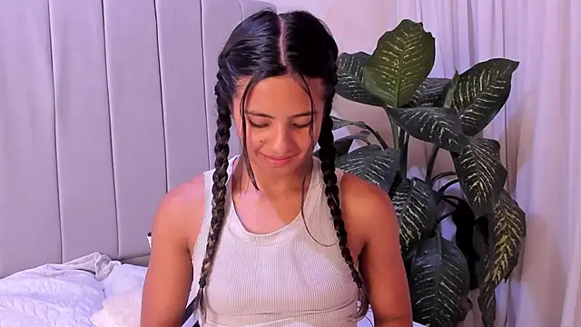 Snapshot of Mindy_sweety chatting on February 25, 7:58 pm Mindy sweety online show from February 25, 7:58 pm