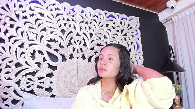 Snapshot of Mindy_sweety chatting on October 15, 11:43 am Mindy sweety online show from October 15, 11:43 am