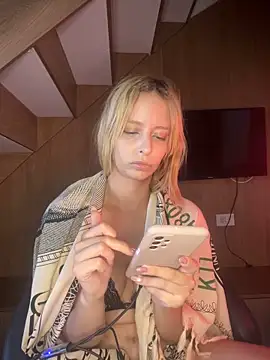 Bellahcha online show from April 19, 6:07 pm