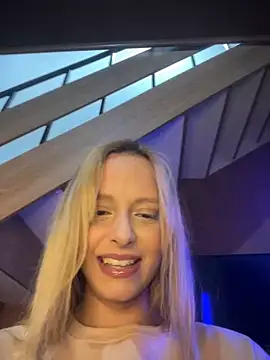 Bellahcha online show from April 21, 1:42 am