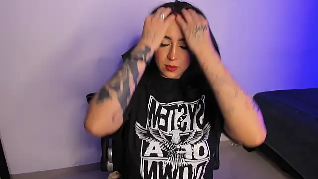 AnnikaMerliahh  online show from September 9, 4:34 am