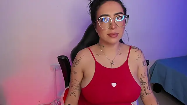 AnnikaMerliahh  online show from September 17, 4:14 am