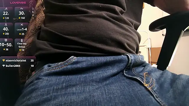 an4y8ot online show from March 3, 12:48 pm