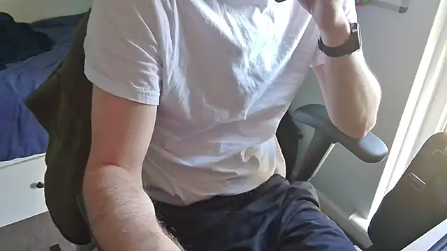 an4y8ot online show from April 22, 7:55 am