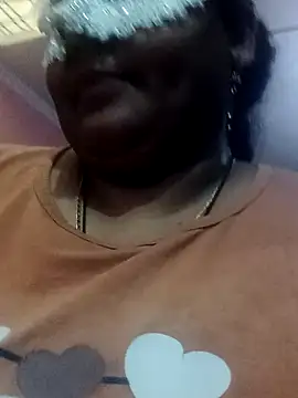 Snapshot of seemi_bhabhi chatting on February 3, 10:14 am seemi bhabhi online show from February 3, 10:14 am