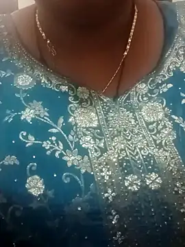 Snapshot of seemi_bhabhi chatting on February 14, 6:56 am seemi bhabhi online show from February 14, 6:56 am