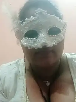 Snapshot of seemi_bhabhi chatting on February 26, 2:57 pm seemi bhabhi online show from February 26, 2:57 pm