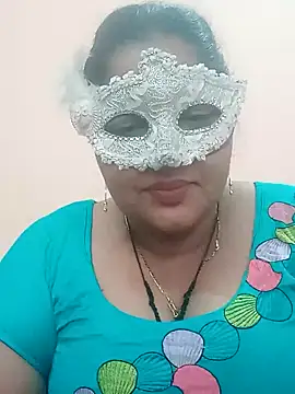 Snapshot of seemi_bhabhi chatting on March 16, 3:47 am seemi bhabhi online show from March 16, 3:47 am