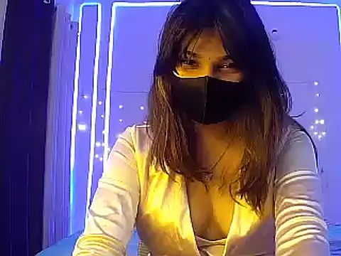 Snapshot of your_pokkie chatting on December 6, 6:39 pm your pokkie online show from December 6, 6:39 pm