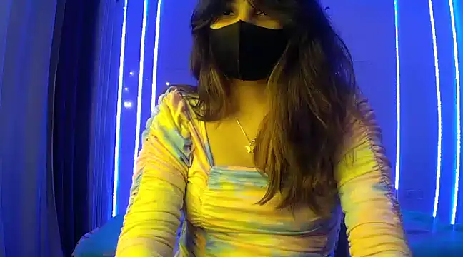 Snapshot of your_pokkie chatting on December 8, 12:40 am your pokkie online show from December 8, 12:40 am