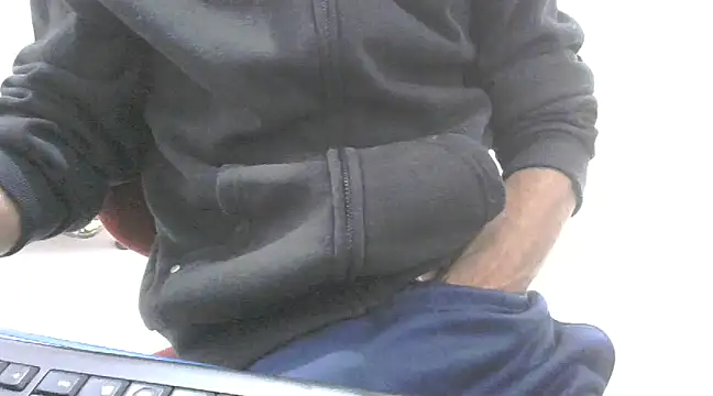 bbehemothh online show from December 5, 11:38 am