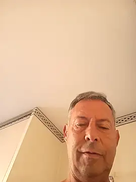 ActifBoy06 online show from October 1, 6:19 am