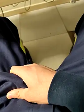 coppiapazza online show from March 20, 5:46 am