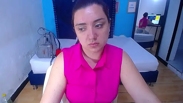 kinky redhead18 online show from October 30, 12:50 pm