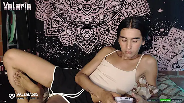 Snapshot of liissa_0 chatting on September 13, 1:38 am liissa 0 online show from September 13, 1:38 am