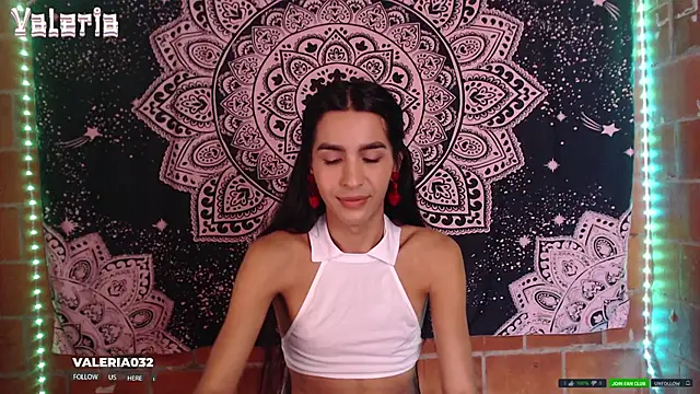 Snapshot of liissa_0 chatting on October 1, 2:34 pm liissa 0 online show from October 1, 2:34 pm