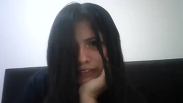 Snapshot of Elsa_sweet chatting on January 27, 2:42 am Elsa sweet online show from January 27, 2:42 am