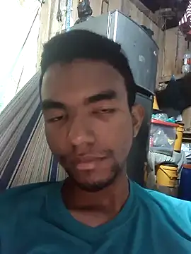 Reynold2608 online show from December 5, 3:04 am