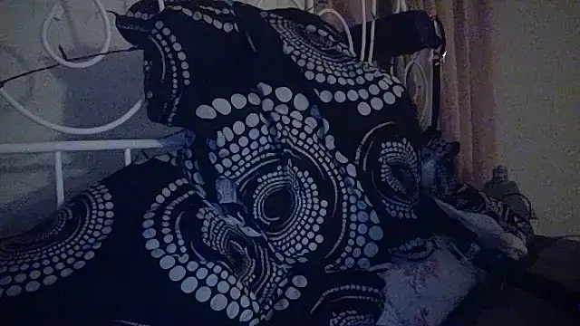 Snapshot of DevilsAngel13 chatting on December 15, 10:26 pm DevilsAngel13 online show from December 15, 10:26 pm