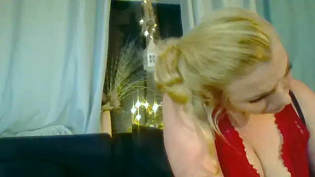 DevilsAngel13 online show from November 19, 10:54 pm