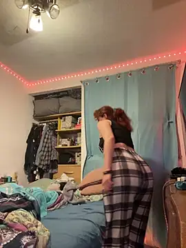 Nina-Chick777 online show from October 13, 6:02 am