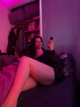 Nina-Chick777 online show from June 27, 12:22 pm