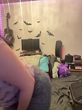 Nina-Chick777 online show from July 27, 9:38 am