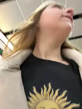 Sunny   Bunny online show from December 28, 3:48 pm