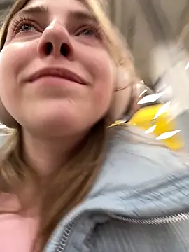 Sunny   Bunny online show from March 18, 7:10 pm