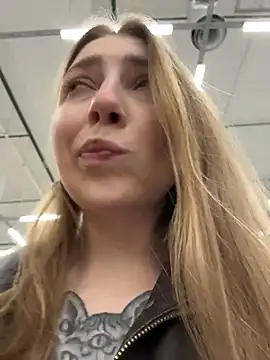 Sunny   Bunny online show from April 5, 11:18 am