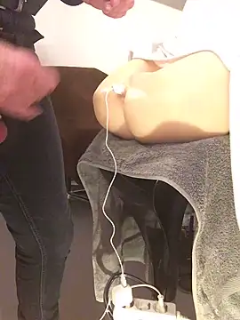 Inseminator69 online show from December 28, 2:42 pm