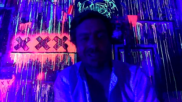 3615 ULLA online show from May 7, 7:19 pm