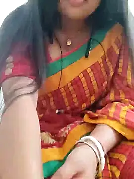 Snapshot of Priya_2222 chatting on January 20, 4:45 pm Priya 2222 online show from January 20, 4:45 pm