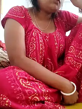 Snapshot of Priya_2222 chatting on March 7, 11:07 am Priya 2222 online show from March 7, 11:07 am