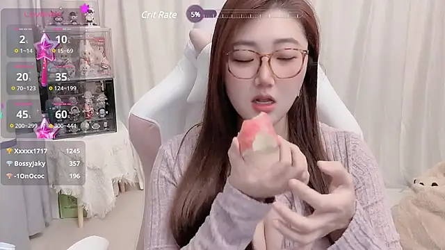 Snapshot of Stars_Elyn chatting on January 11, 3:09 pm Stars Elyn online show from January 11, 3:09 pm